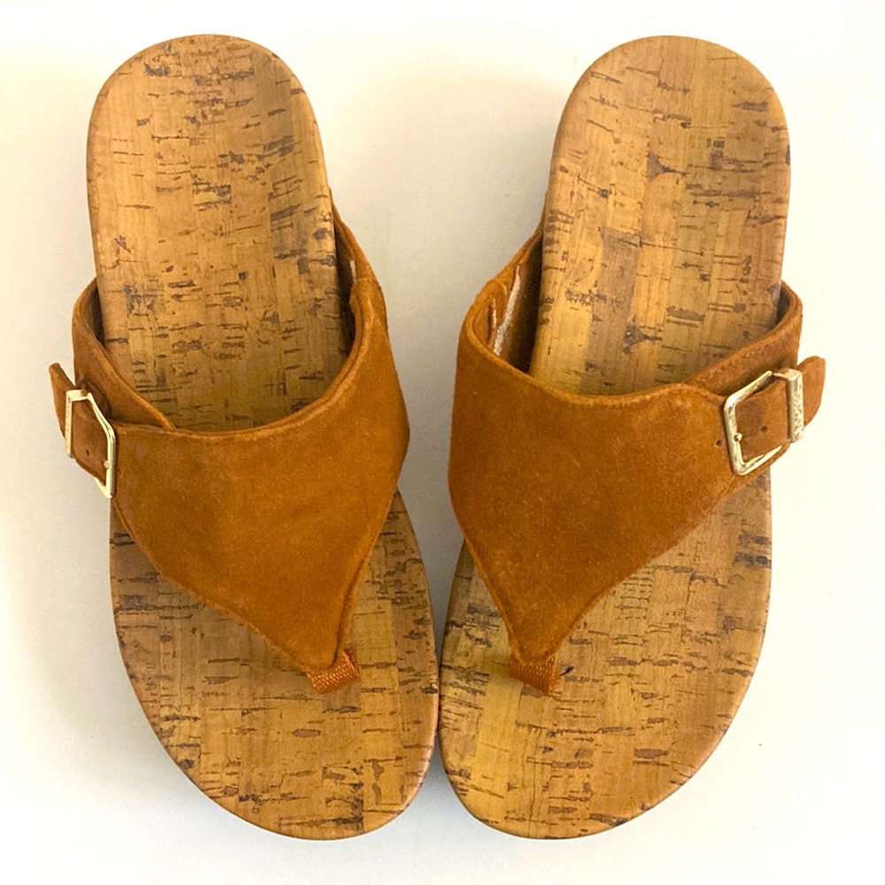 Vionic Marbella Brown Suede Thong Sandals -Size 6